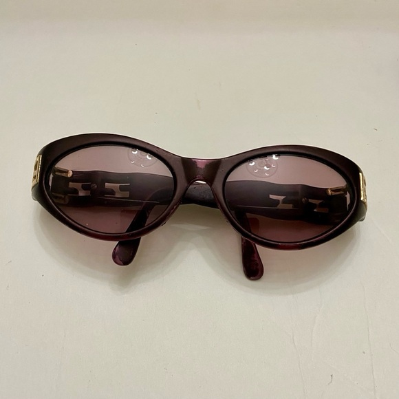 Vintage, Fendi Burgundy Bi-Focal with Case (5.5in x 1.75in x 2.5in) - Picture 9 of 14